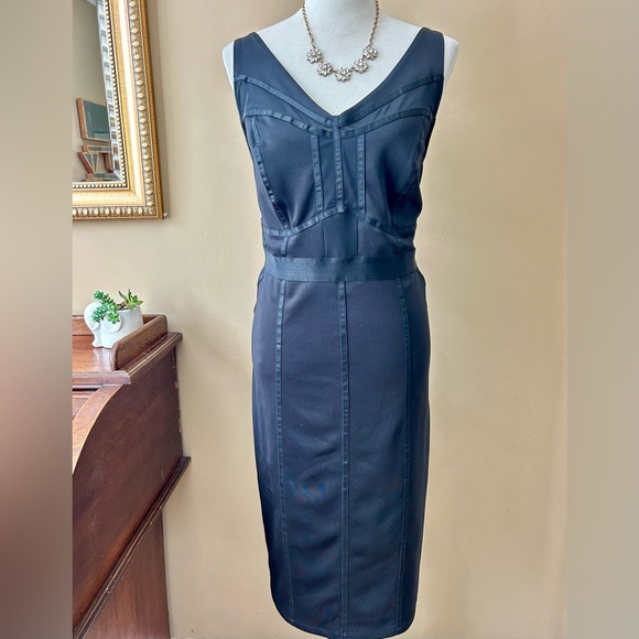Torrid Mini Scuba Bodycon Cocktail Dress Black Corset Sheath V-Neck Size 1X - Picture 2 of 13